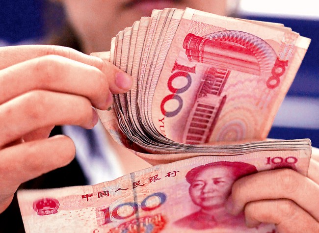 中共急了?人行今意外放水2000亿贷款(图)