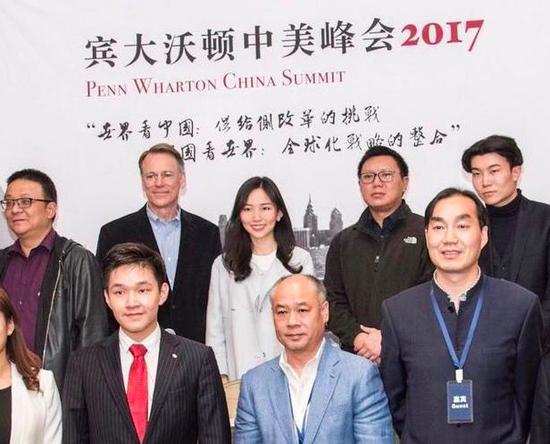 这个24岁的华人青年一夜间身家上百亿 超过川普