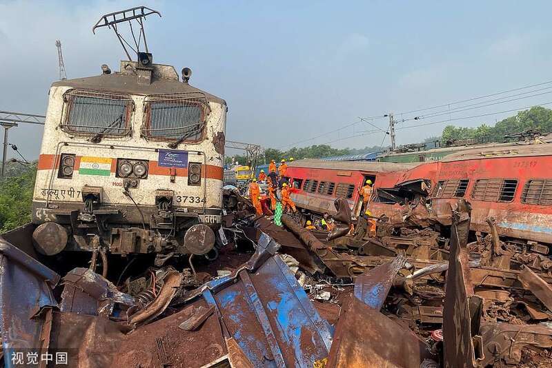 印度火车为何时常脱轨 凸显出印度哪些问题?