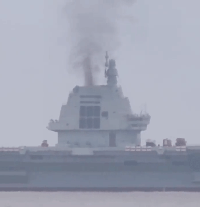 中國海軍「福建艦」試航 海上大倒車 網路炸鍋