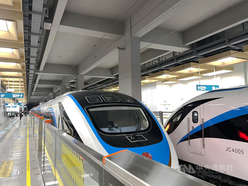 上海市域机场线开通 浦东到虹桥仅40分钟