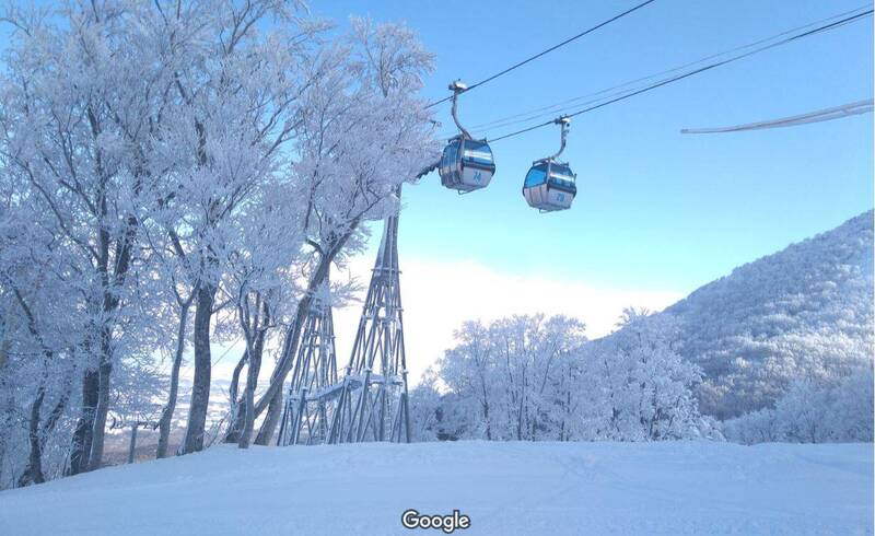 日本青森滑雪场雪崩 13人遭活埋获救