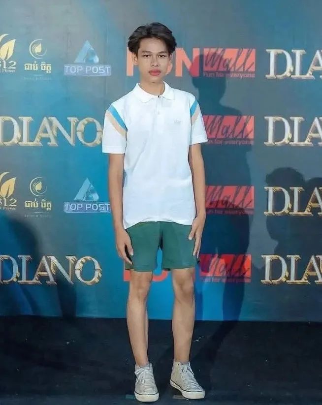 Photographer's casual clothes