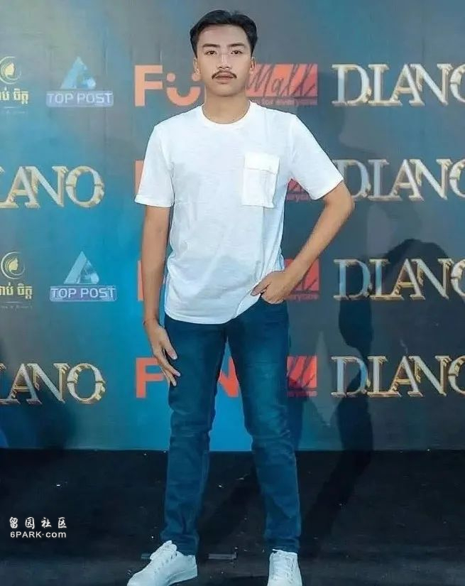 Photographer's casual clothes