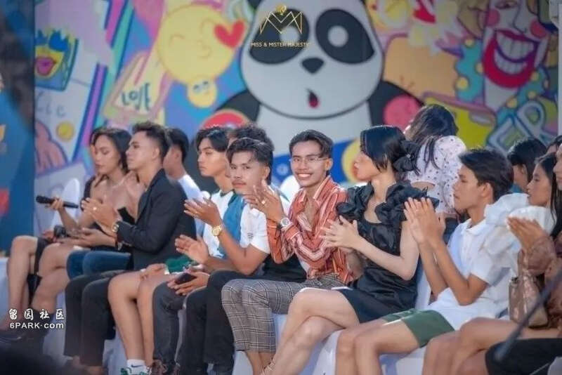 Lai Thai's casual photo