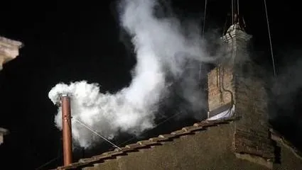 当西斯廷的烟囱冒出白烟