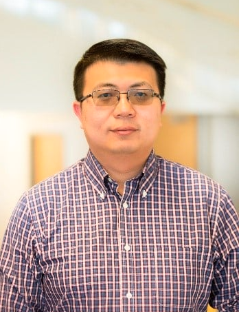 密歇根大学华人顶尖材料科学家离美归国
