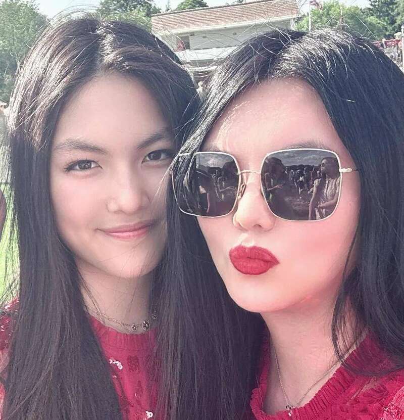 李湘又被嘲崇洋媚外 看英國馬球賽到處合照