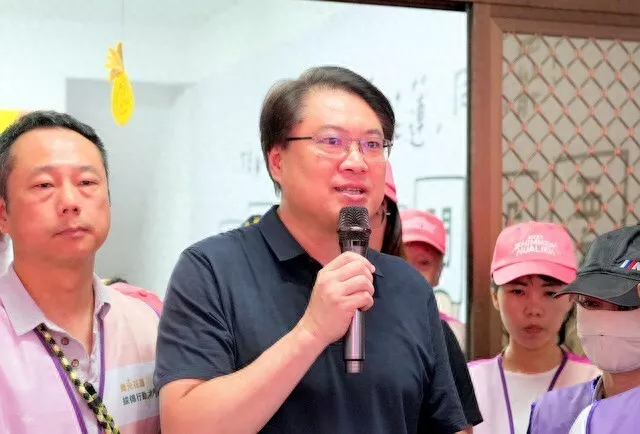 大罢免大失败！民进党秘书长林右昌请辞