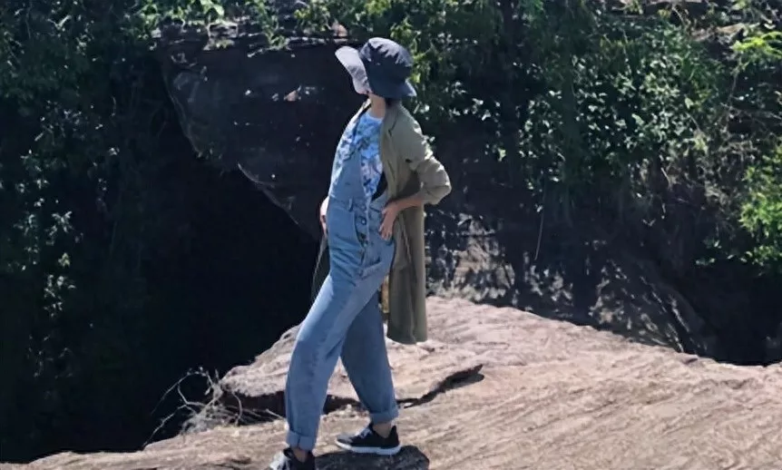 被丈夫推下悬崖6年后，她只想离婚