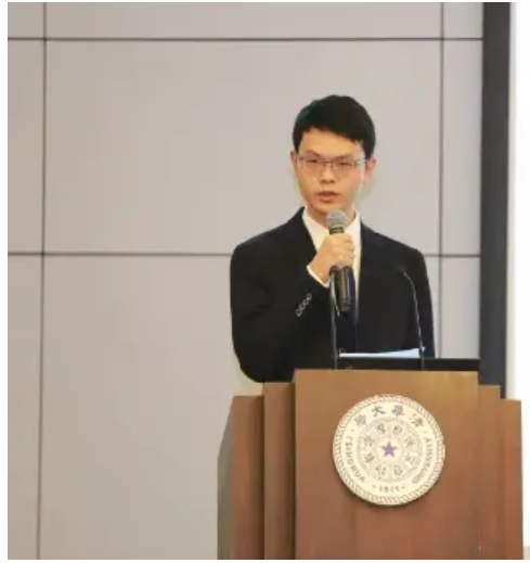 華人AI大神霸氣離職，一篇博客挑明中美暗戰