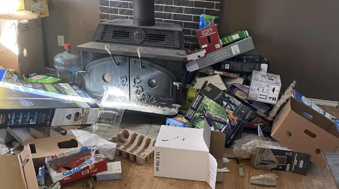 "再也不会出租房子了"加拿大房东哭诉