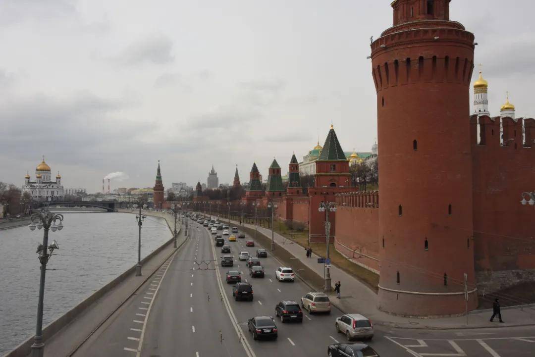 中國人去不得!信息繭房之外的真實俄羅斯
