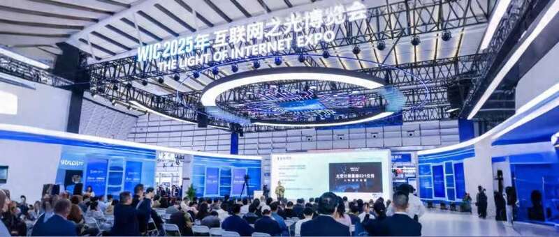 模型入轨 太空成为AI算力的新战场 中国领跑