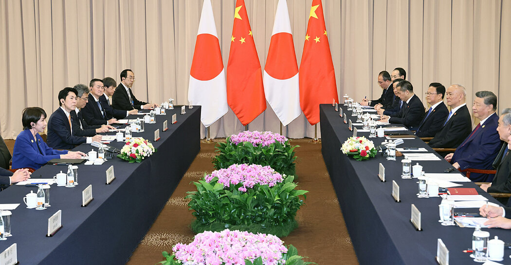 中国海警钓鱼岛边巡航 当局警告国民避免前往日本