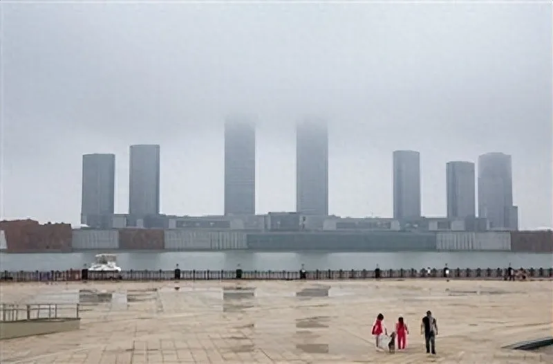 被全國嘲笑十年!昔日「鬼城」如今擠滿人