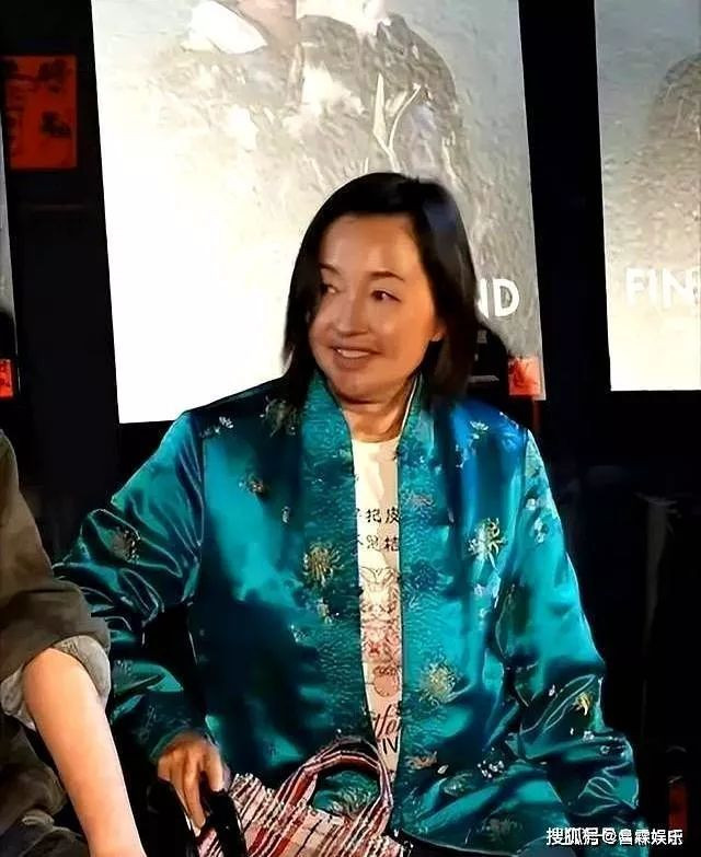 拒绝黎明，无视钟汉良示爱，55岁的她憔悴成大妈