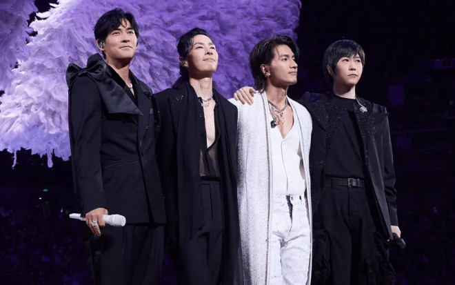阿信演唱会感谢朱孝天 朱孝天回怼场面话听听算了