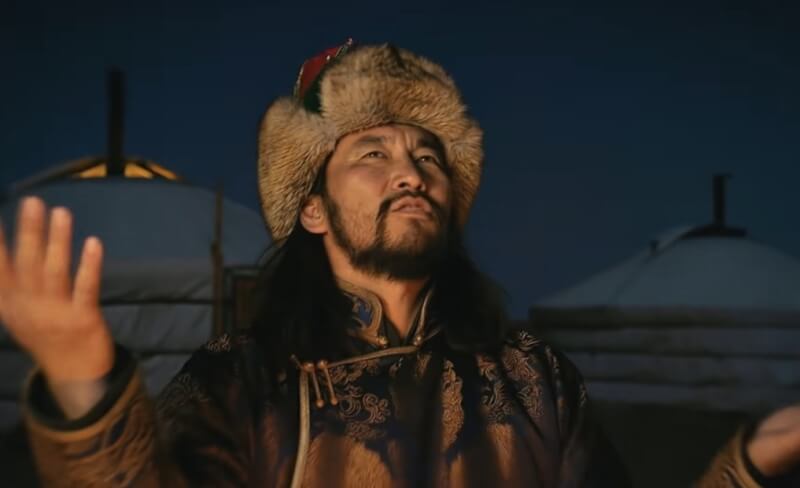 荷兰DJ将叮叮噹改成蒙古风舞曲 耶诞老人也点赞