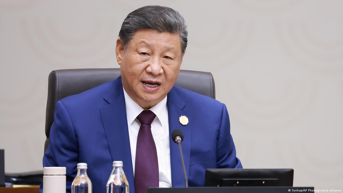 客座评论：不可骂习近平的“假客观”网红操作