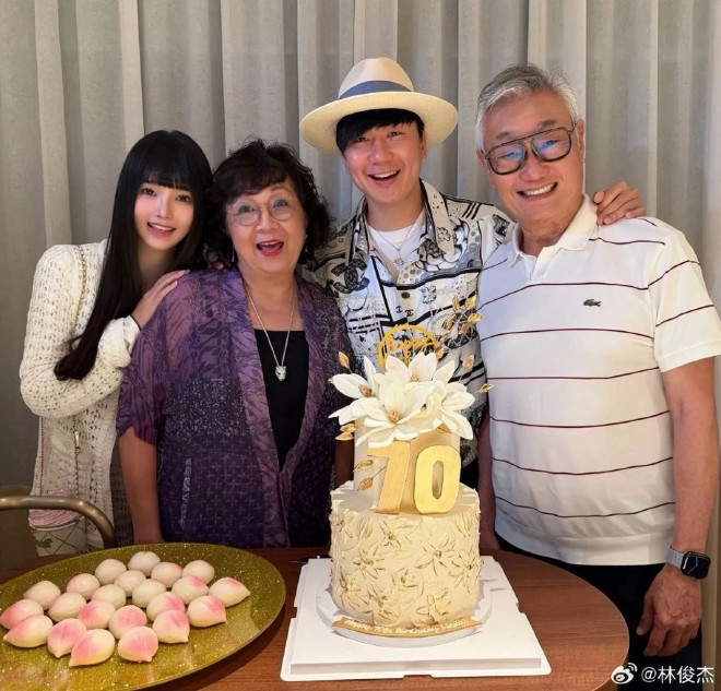 林俊杰被骂破防！疑似买营销拿周杰伦张杰说事