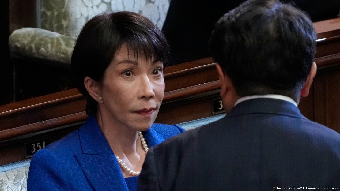 日本“闪电选战”开跑 解读高市早苗的政治豪赌