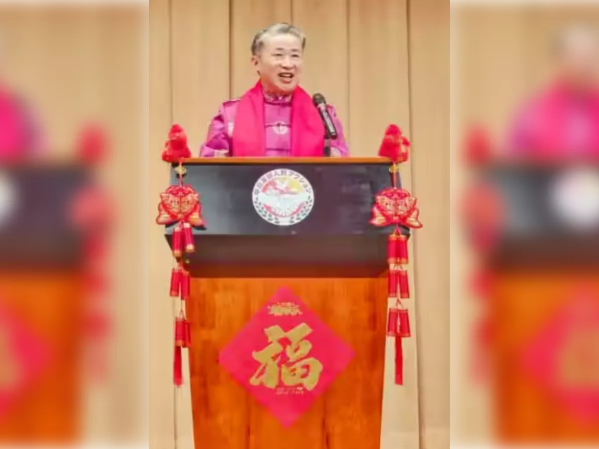 威胁斩下高市头颅, 中国总领事薛剑"再度露面"!