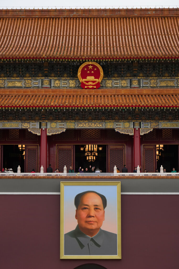 中共为何能成功夺权？要感谢日本、美国和苏联