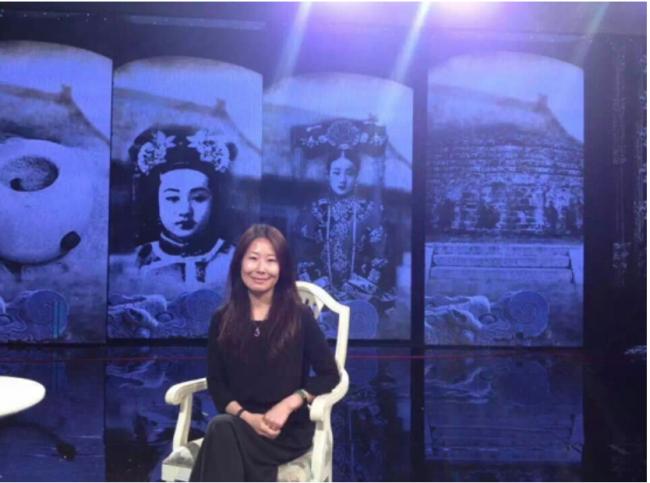 慈禧第五世外孙女照片曝 网惊：就是本人