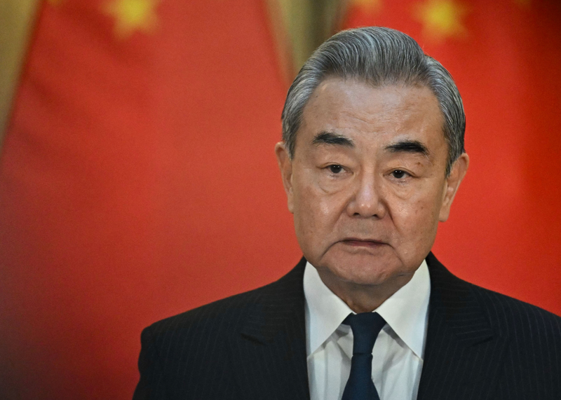 中国疾呼美国别打了！王毅吐「劝世金句」 网笑喷