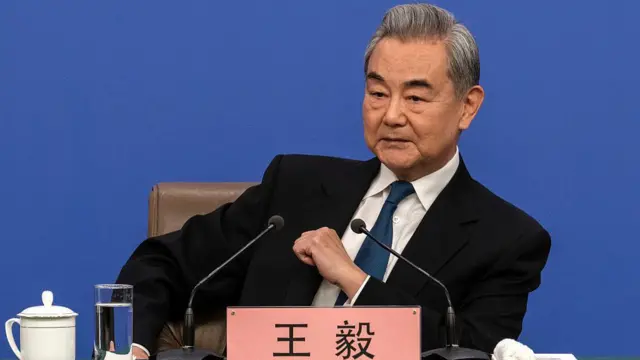 王毅评伊朗局势避点美国 称今年是中美关系"大年"