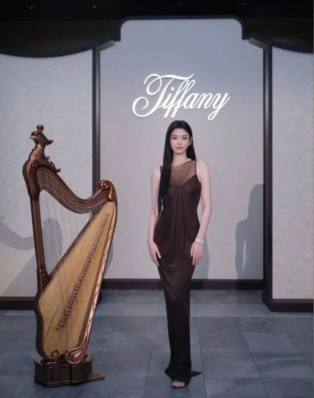 奚梦瑶何猷君正式解绑：7年婚姻 各自安好