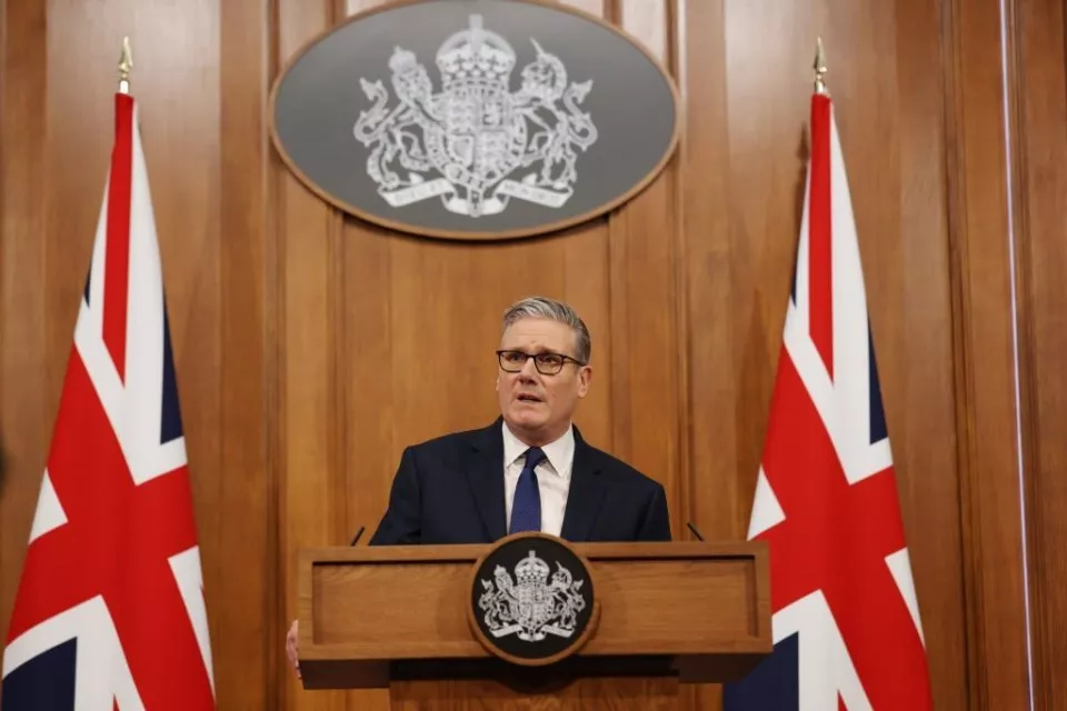 英国绕开美国和多国讨论开放霍尔木兹海峡 可行吗