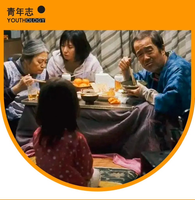 长期在餐馆吃陌生人剩菜：越界的快感 停不下来