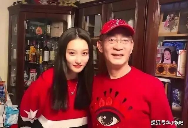 六小龄童愁嫁34岁女儿 看到真容后男网友惊呼