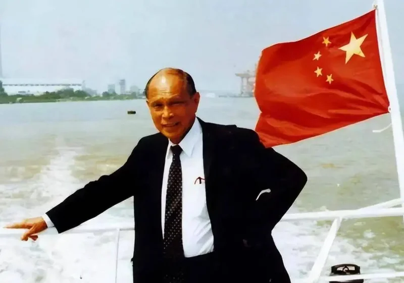 邓小平最忘不了的香港富豪
