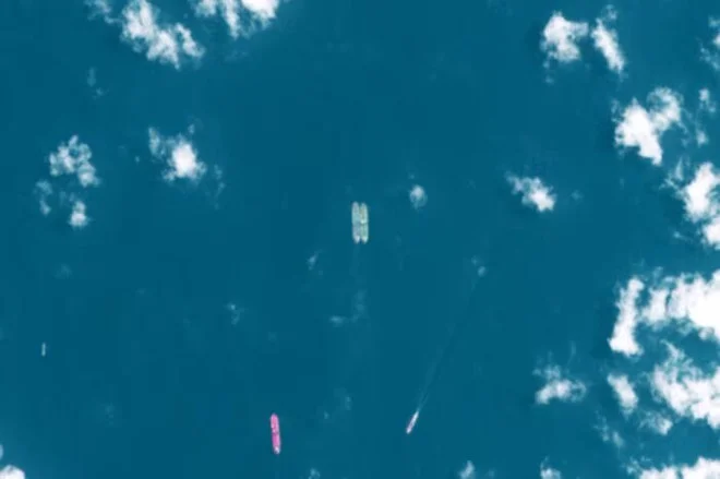 外媒: 美国这次出手 掐住了伊朗,中国“七寸”?