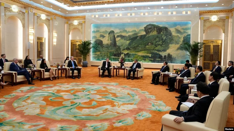 美国参议员代表团与中国总理会面 不赞成脱钩