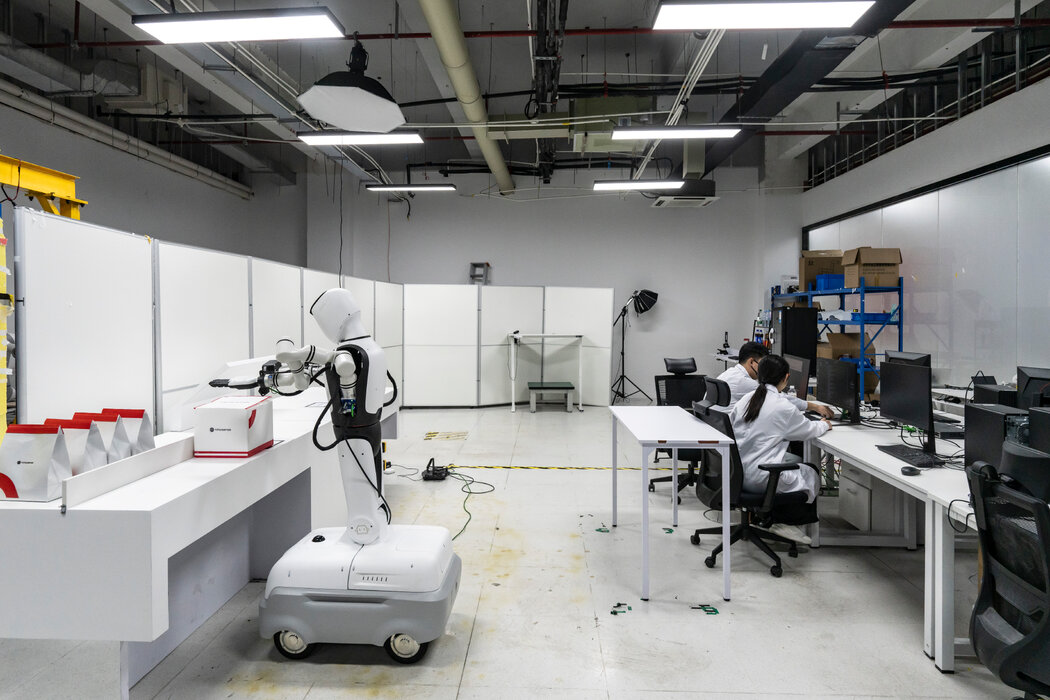 中国盼大力发展人工智能 但不能以牺牲就业为代价