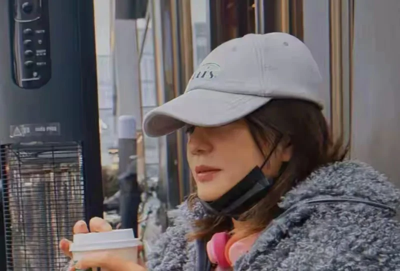 封杀了五年的赵薇经济状况曝光! 如今过得怎么样?